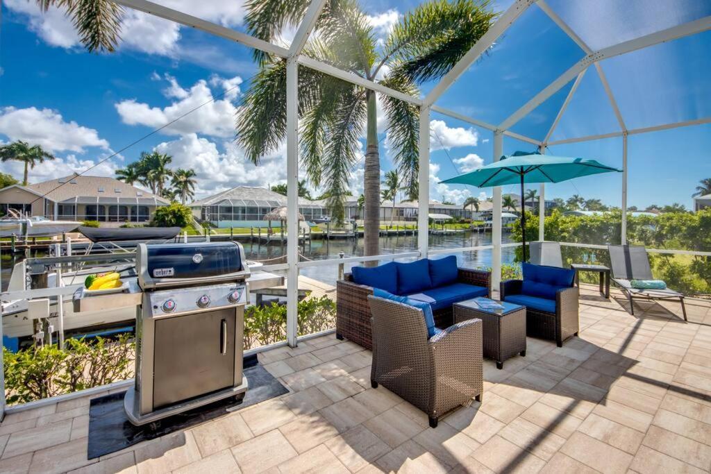 Villa Martinique By Coralvilla Cape Coral Bagian luar foto